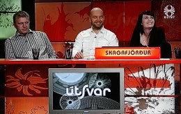 Útsvarslið Skagafjarðar 2009 í upphafi þáttar - Ólafur, Kristján og Inga María.