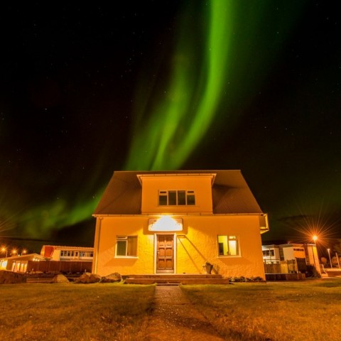 Norðurljósadans á Blönduósi. Ljósm./Höskuldur Birkir Erlingsson.