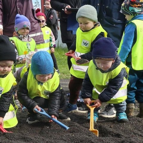 Skóflustunga tekin að nýjum leikskóla í Varmahlíð 30. maí 2024 | ©Feykir/GG